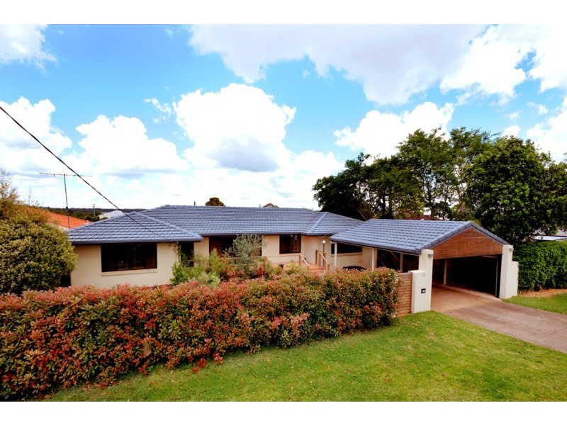 12 Jarrah Street, East Toowoomba QLD 4350