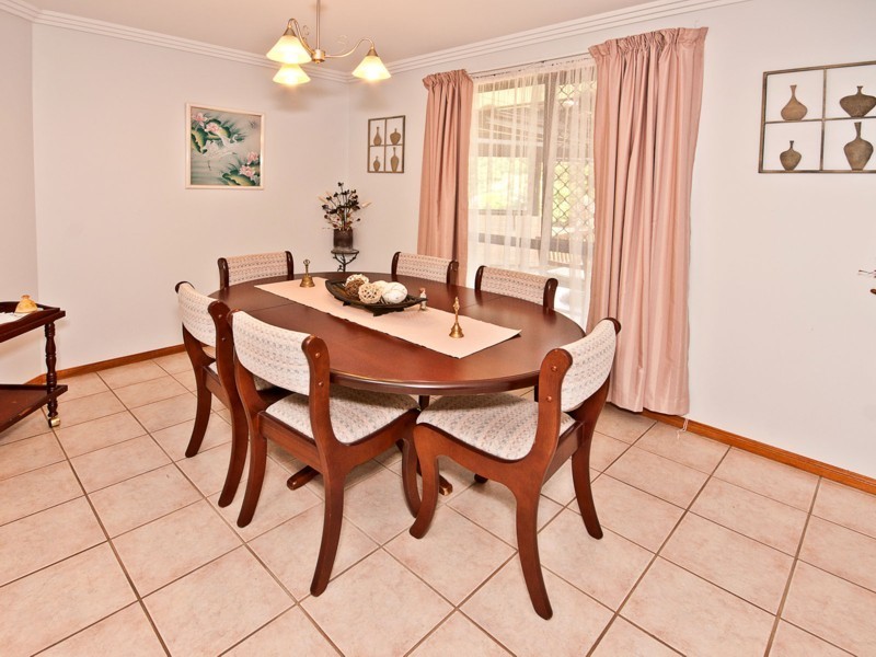 18 Tara Court, Highfields QLD 4352