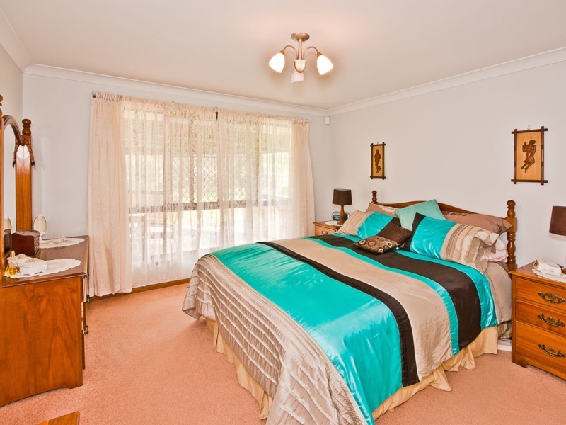 18 Tara Court, Highfields QLD 4352