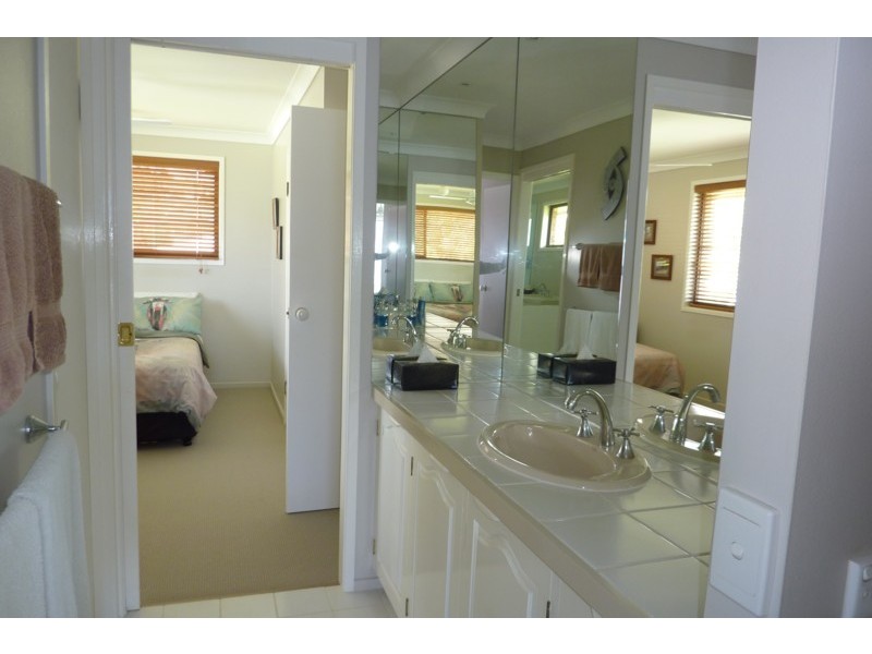 11 Sylvan Court, Rangeville QLD 4350
