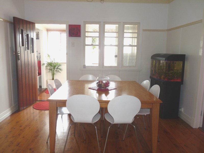 180 Holberton Street, Toowoomba QLD 4350