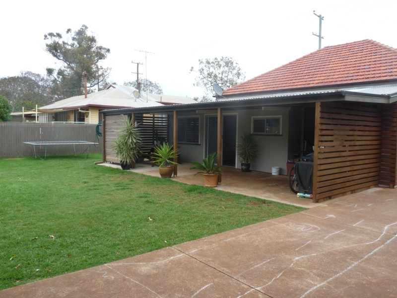 180 Holberton Street, Toowoomba QLD 4350