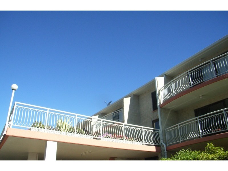 11/208 Hume Street, South Toowoomba QLD 4350
