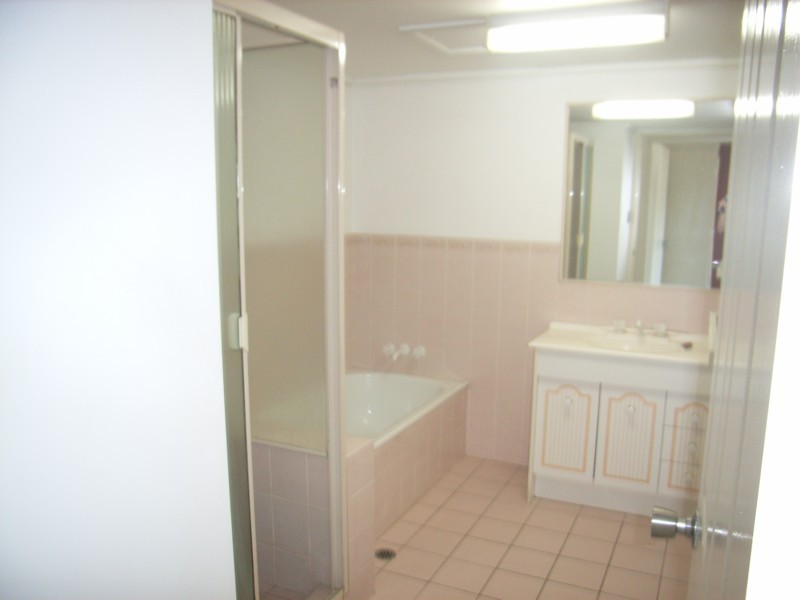 11/208 Hume Street, South Toowoomba QLD 4350