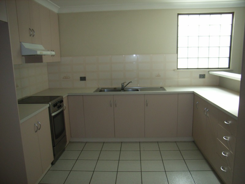 11/208 Hume Street, South Toowoomba QLD 4350