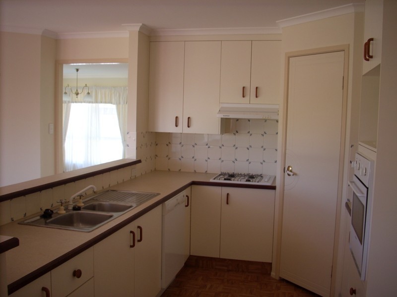 3 Jonquil Court, Middle Ridge QLD 4350