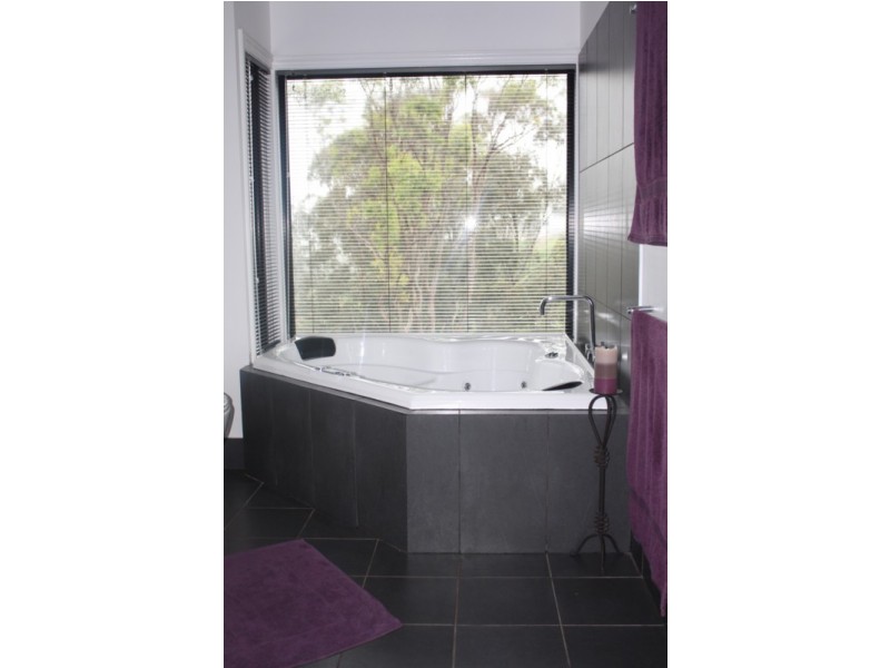 647 Upper Flagstone Creek Road, Preston, Toowoomba QLD 4350