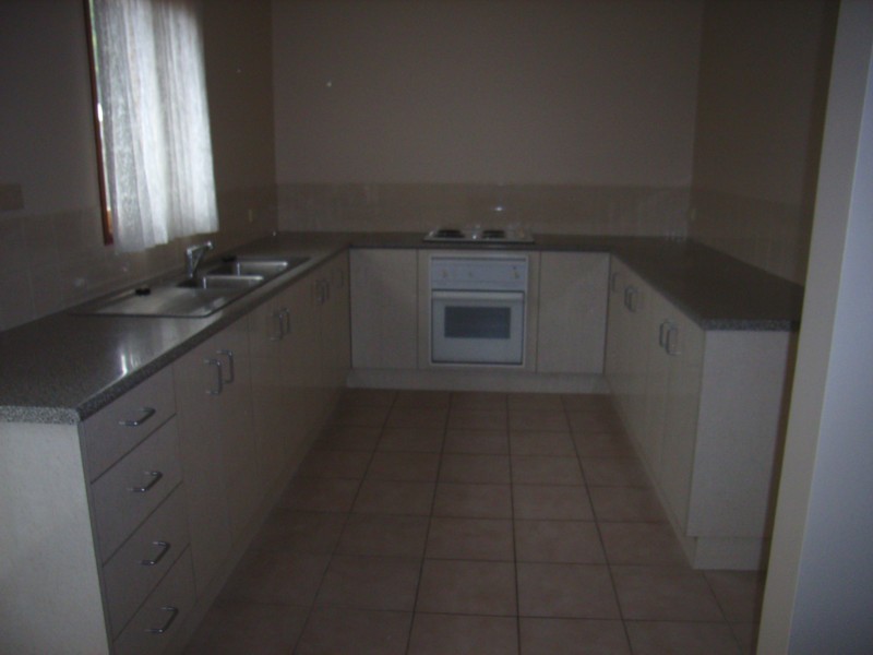 1/4 Creek Street, Toowoomba QLD 4350