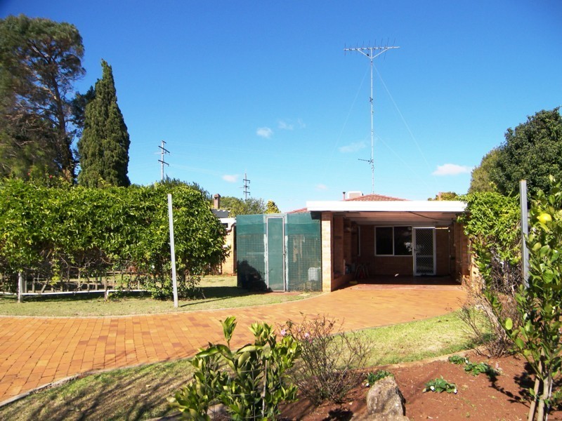 6 Eugenia Street, Toowoomba QLD 4350
