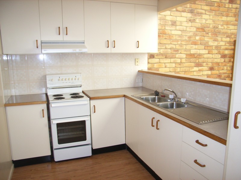 4/39 Anzac Avenue, Newtown QLD 4350