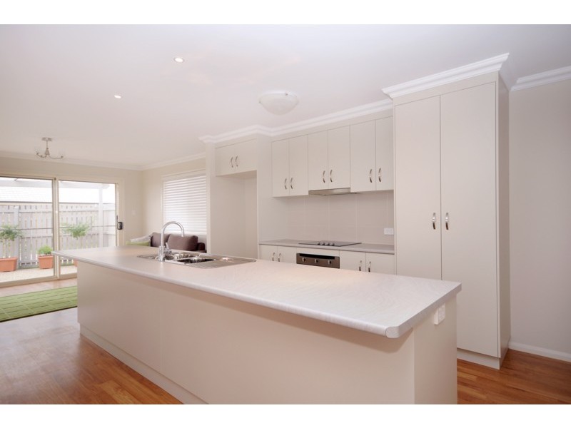 4 Dodson Crescent, Toowoomba QLD 4350