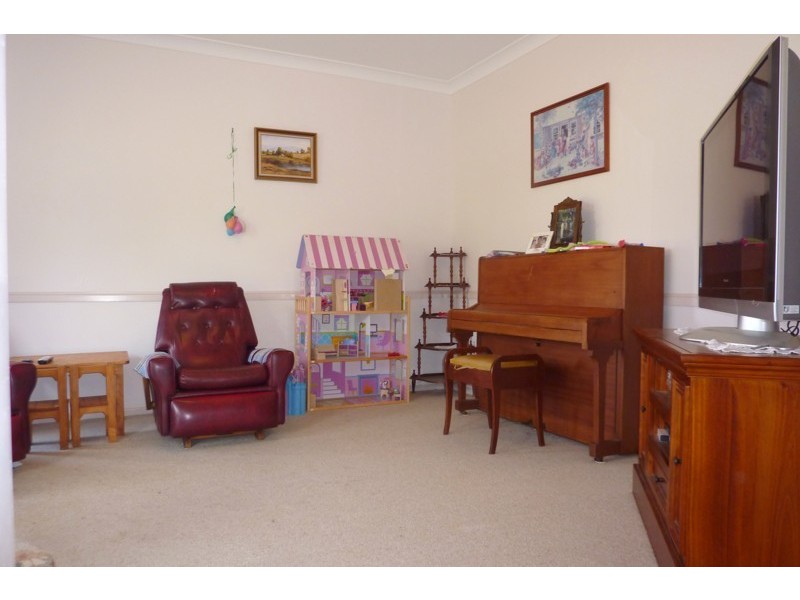 17 Reuchle Road, Toowoomba QLD 4350