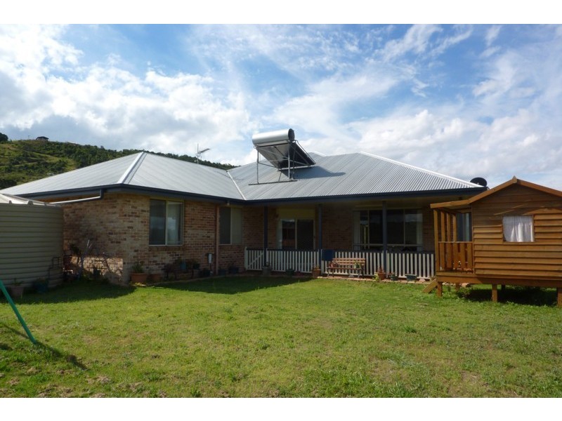 17 Reuchle Road, Toowoomba QLD 4350