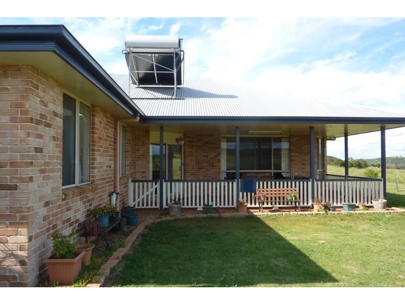 17 Reuchle Road, Toowoomba QLD 4350
