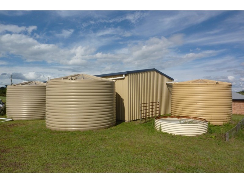17 Reuchle Road, Toowoomba QLD 4350