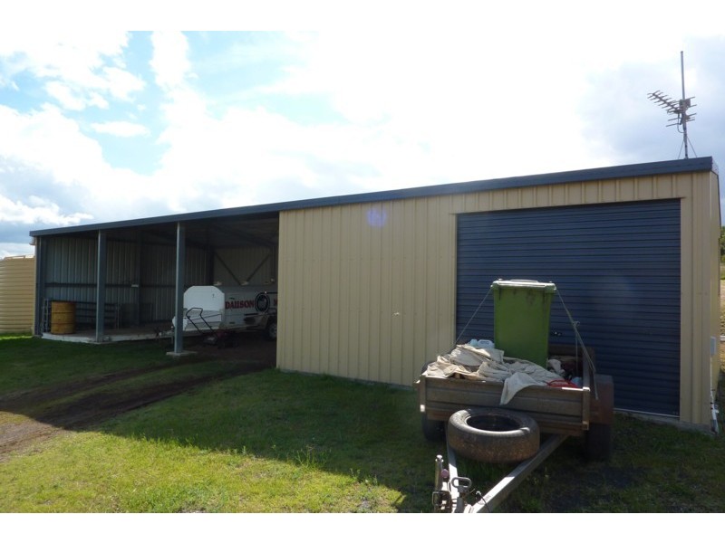 17 Reuchle Road, Toowoomba QLD 4350