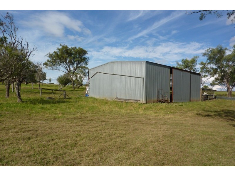 17 Reuchle Road, Toowoomba QLD 4350