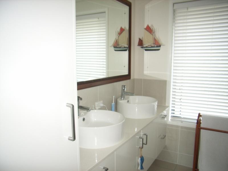 16 Rangeview Road, Toowoomba QLD 4350