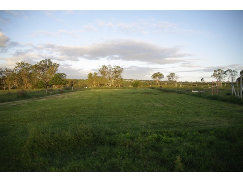 254 Cawdor Drive, Highfields QLD 4352