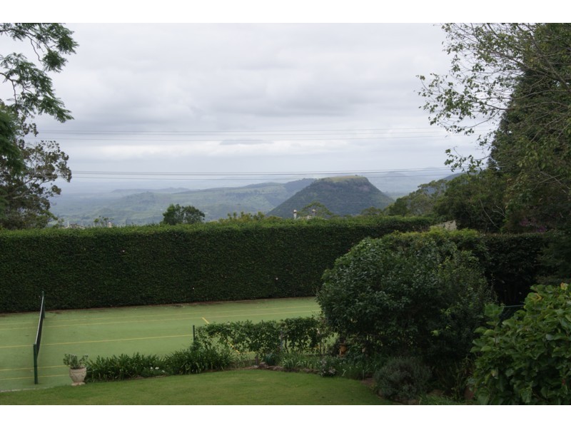 5 Curtis Street, Toowoomba QLD 4350