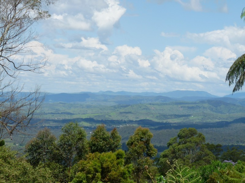 16 Skyline Drive, Toowoomba QLD 4350