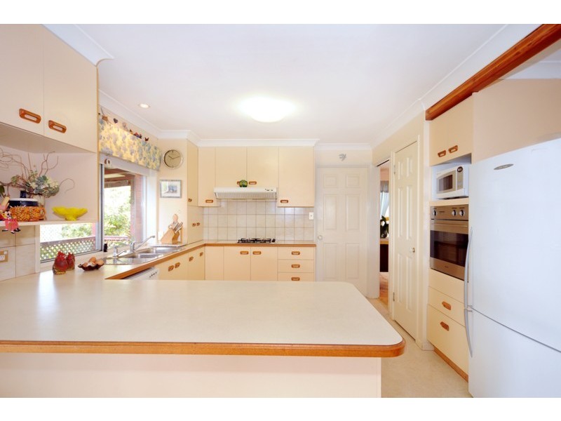 16 Skyline Drive, Toowoomba QLD 4350