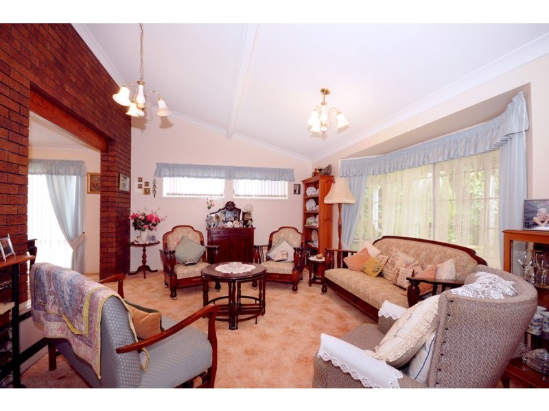 16 Skyline Drive, Toowoomba QLD 4350