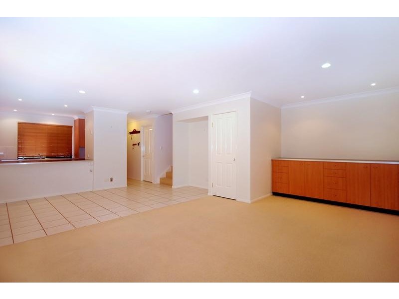 2/2 Chilcote Street, North Toowoomba QLD 4350