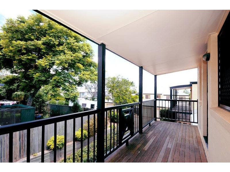 2/2 Chilcote Street, North Toowoomba QLD 4350