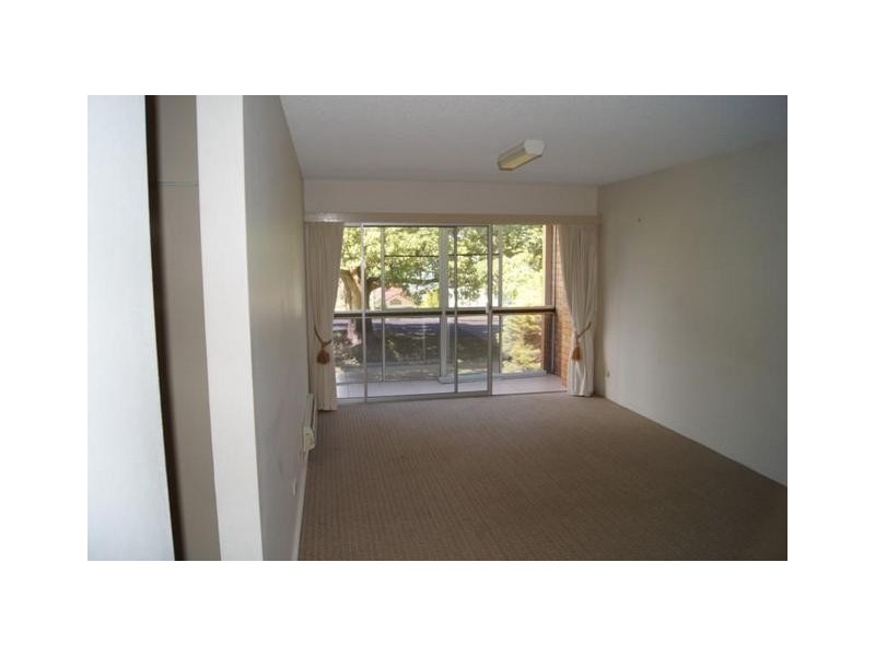 4/33 Tourist Road, Toowoomba QLD 4350