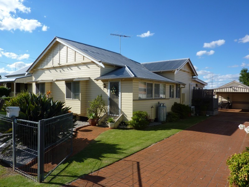 9 Wilfred Street, Toowoomba QLD 4350