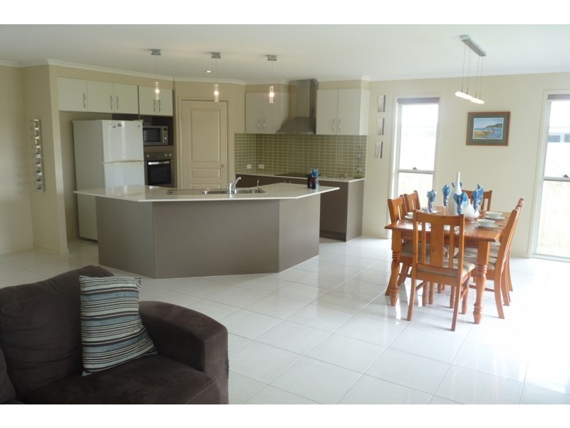 19 Kalimna Drive, Highfields QLD 4352