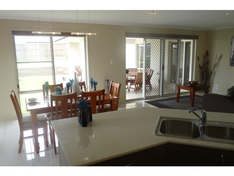 19 Kalimna Drive, Highfields QLD 4352