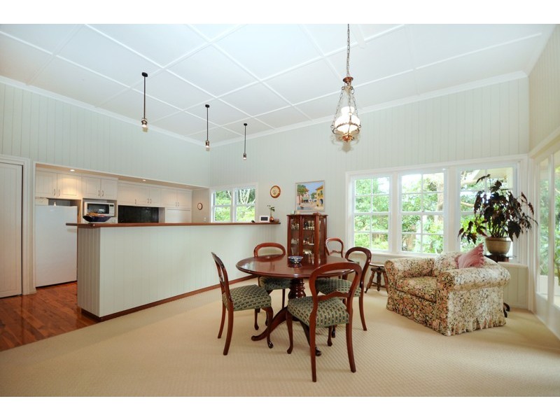 4 Curtis Street, Toowoomba QLD 4350