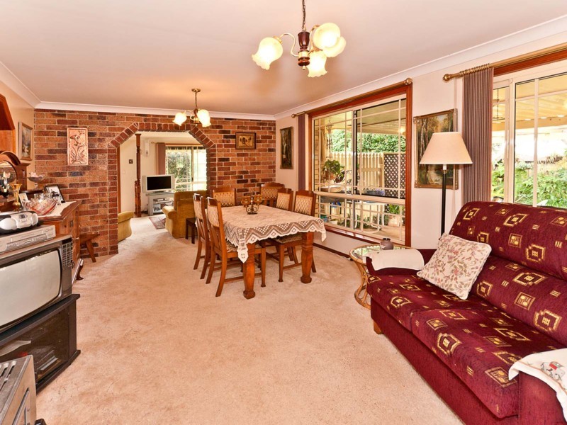 6 Lorraine Crescent, Toowoomba QLD 4350