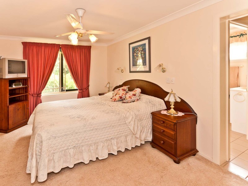 6 Lorraine Crescent, Toowoomba QLD 4350