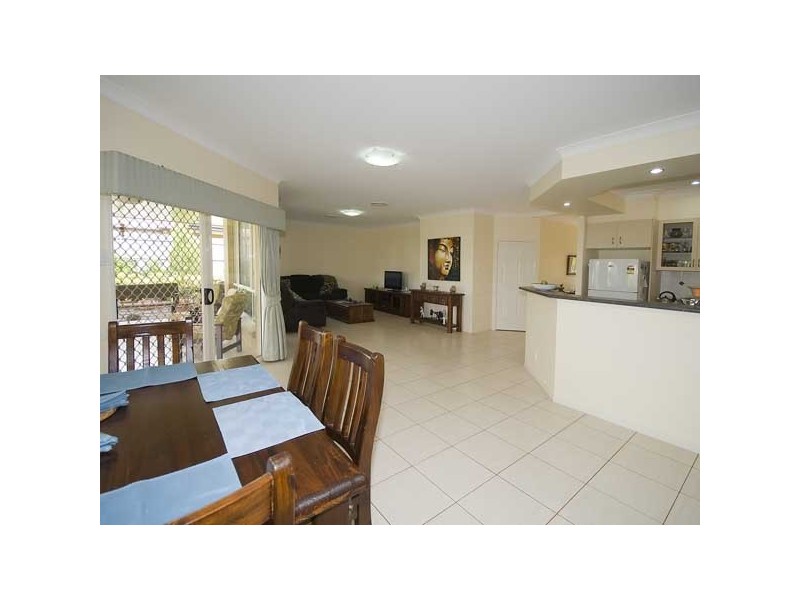 4 Garvan Court, Highfields QLD 4352