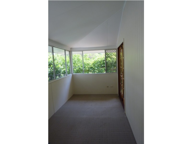 6 John Street, Toowoomba QLD 4350