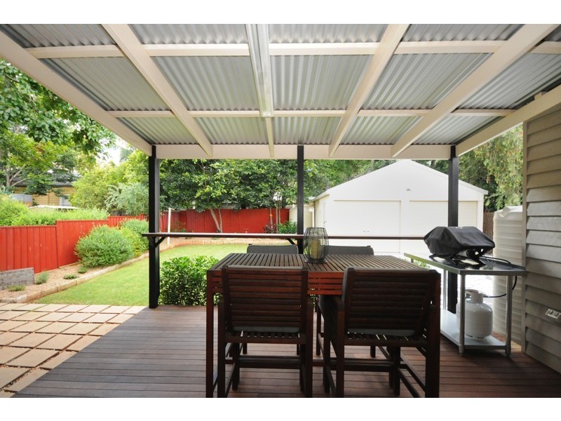 2 Louisa Street, Toowoomba QLD 4350