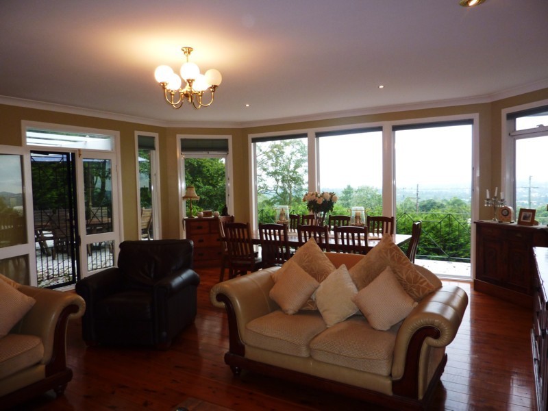 6 Roderic Court, Toowoomba QLD 4350