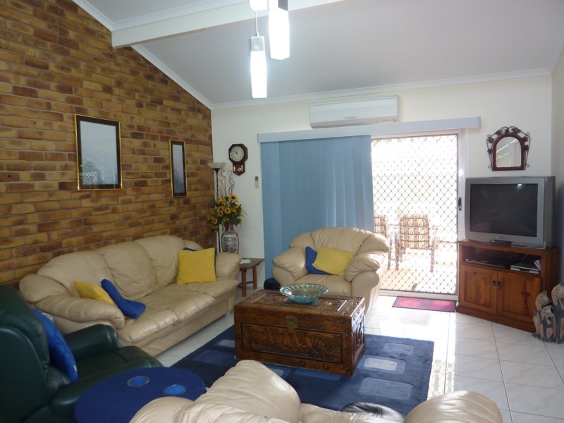 2/39 Anzac Avenue, Toowoomba QLD 4350