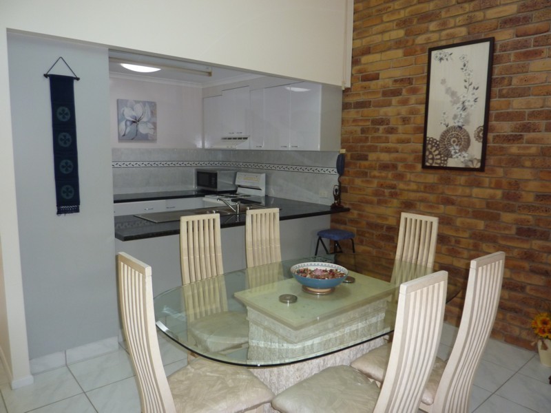 2/39 Anzac Avenue, Toowoomba QLD 4350