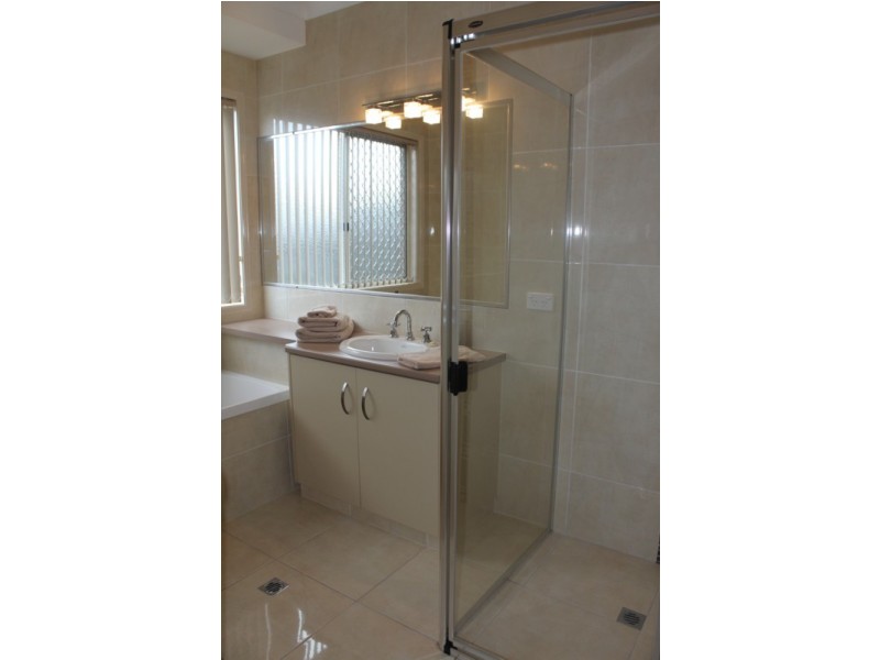 385 Mackenzie Street, East Toowoomba QLD 4350