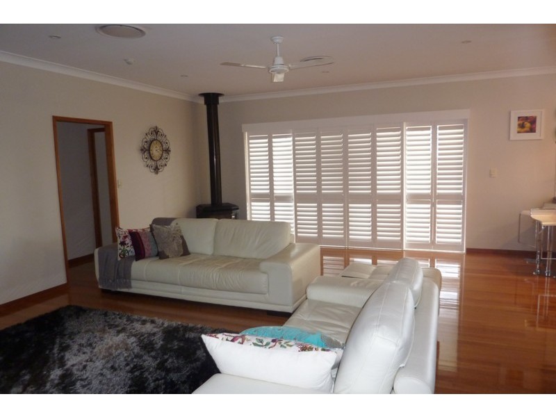 32 Windemere Terrace, Toowoomba QLD 4350