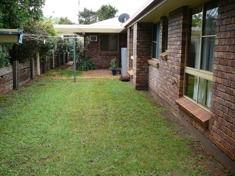 4 Diane Court, Centenary Heights QLD 4350