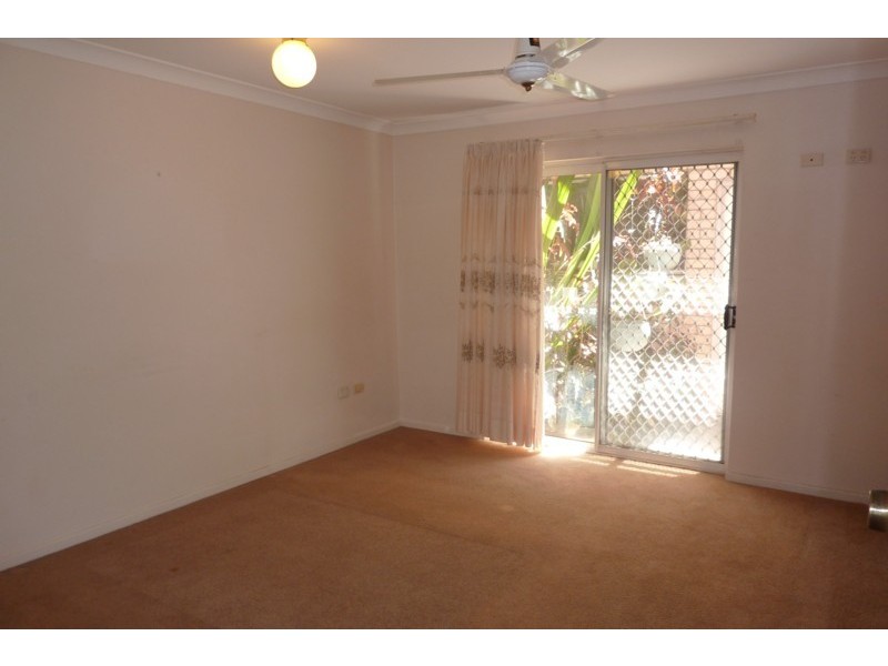 2/83 Perth Street, Toowoomba QLD 4350