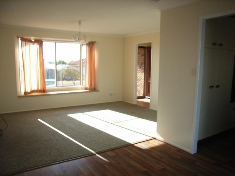 8 Blueberry Ash Court, Toowoomba QLD 4350