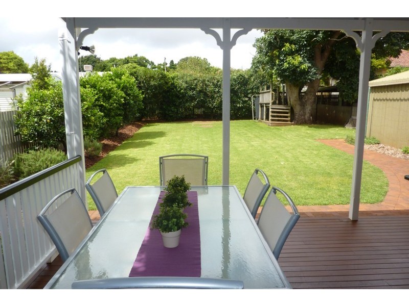 36 Seaton Street, Toowoomba QLD 4350
