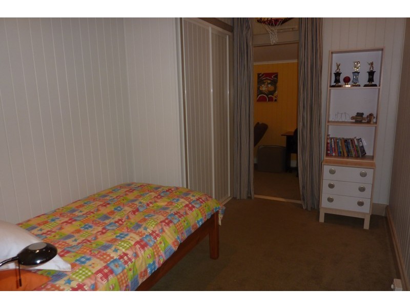 36 Seaton Street, Toowoomba QLD 4350