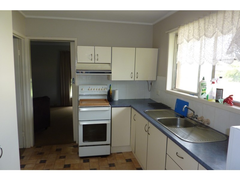 298 North Street, Rockville QLD 4350